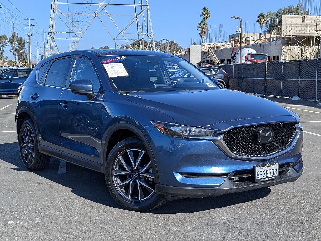 2018 Mazda CX-5 Touring photo 2