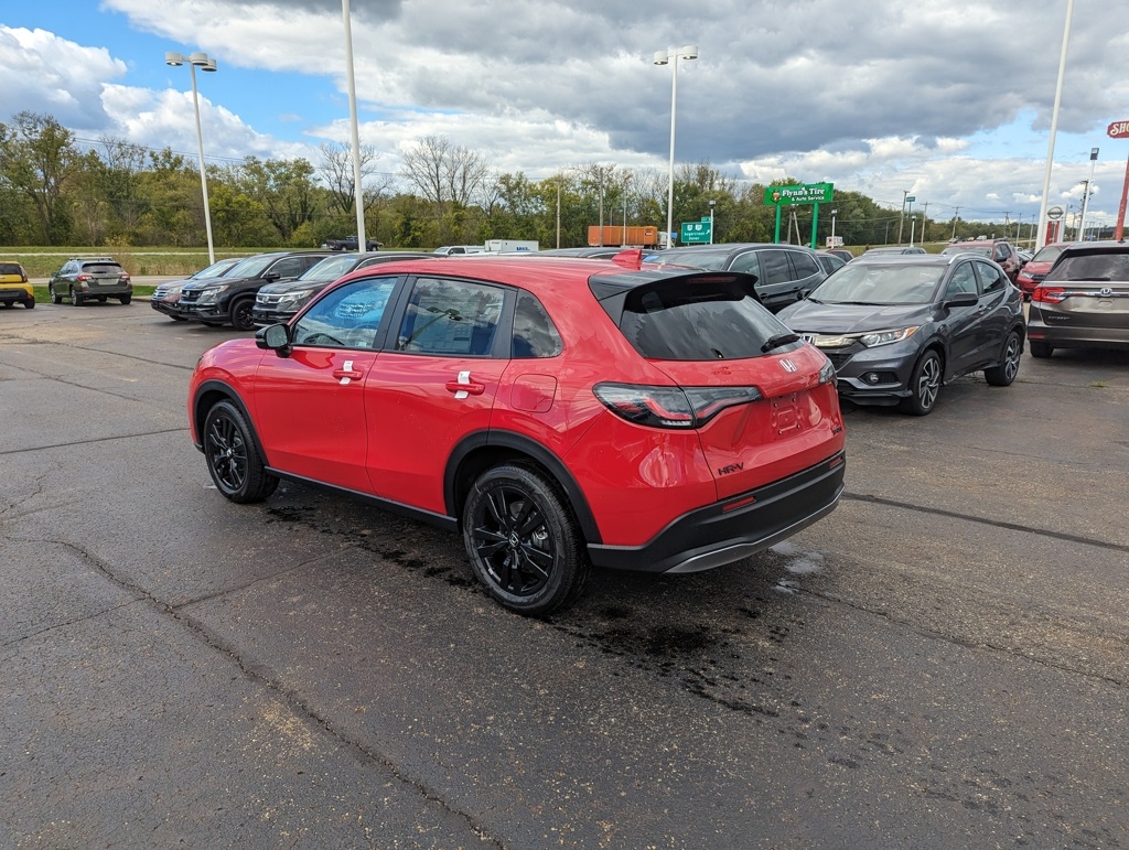 2026 Honda HR-V Sport photo 4