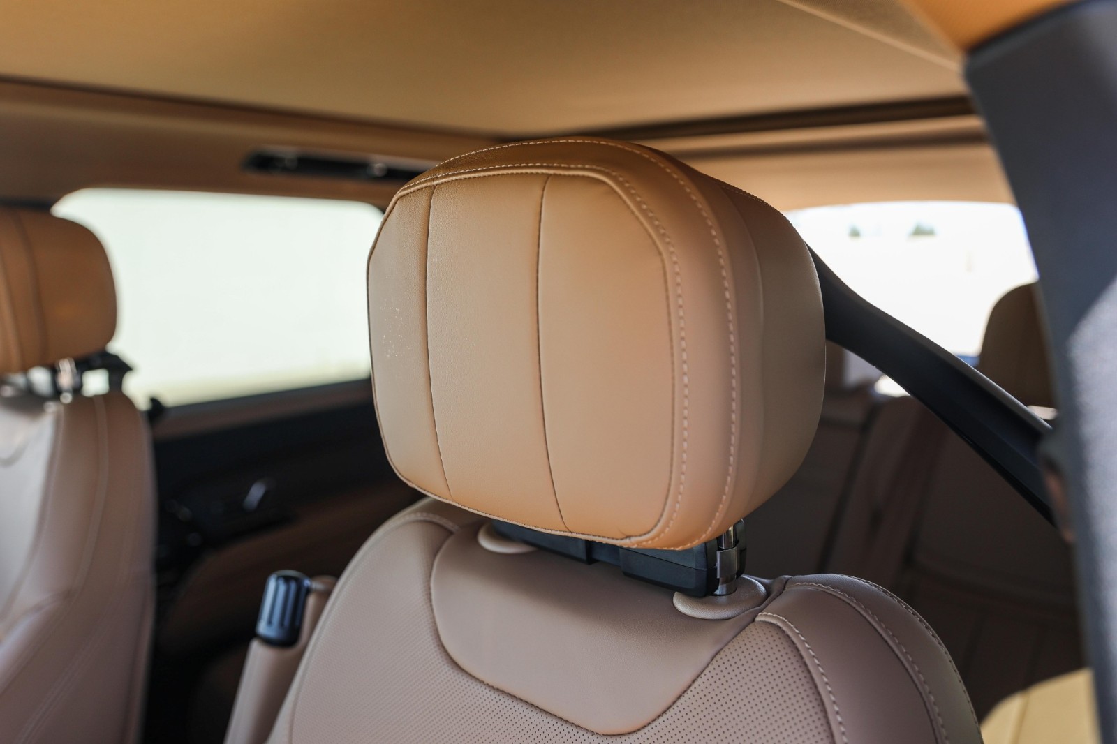 2025 Land Rover Range Rover Sport SE photo 23