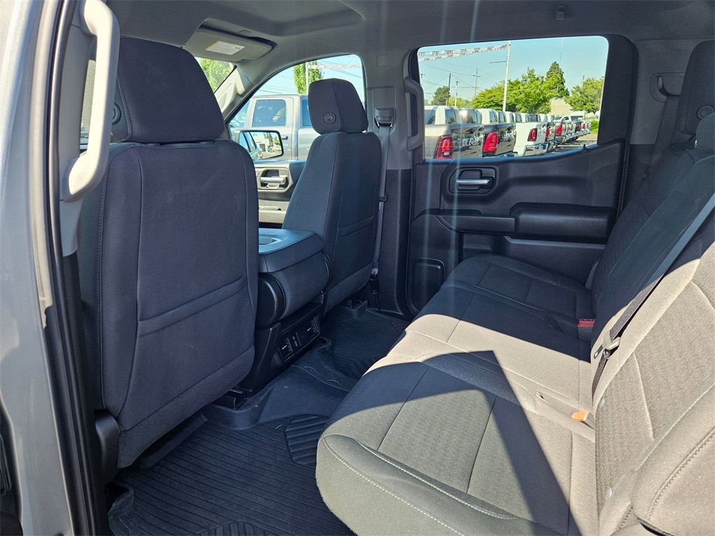 2024 Chevrolet Silverado 1500 Custom photo 23