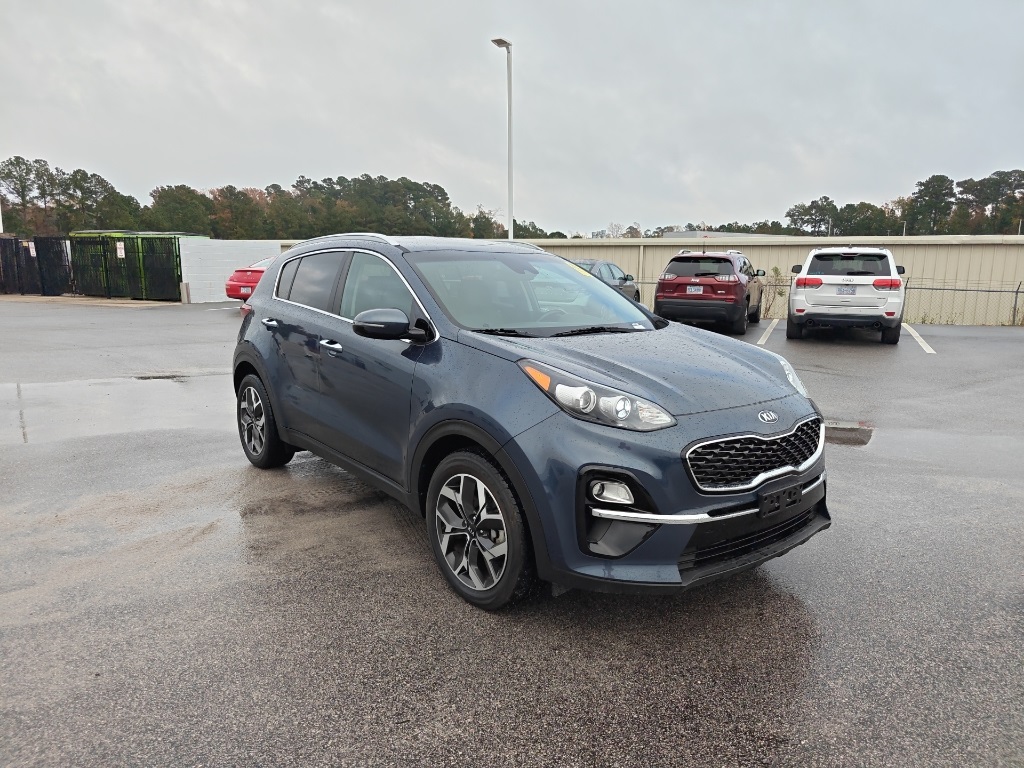 2021 Kia Sportage EX's photo