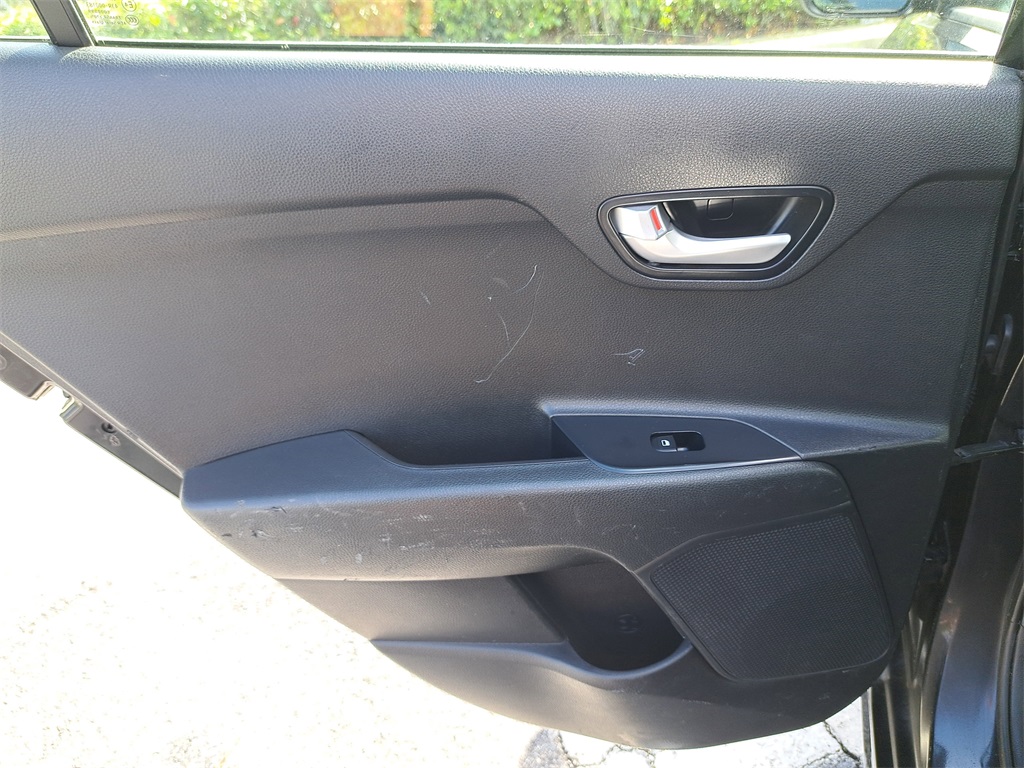 2018 Kia Rio S photo 12