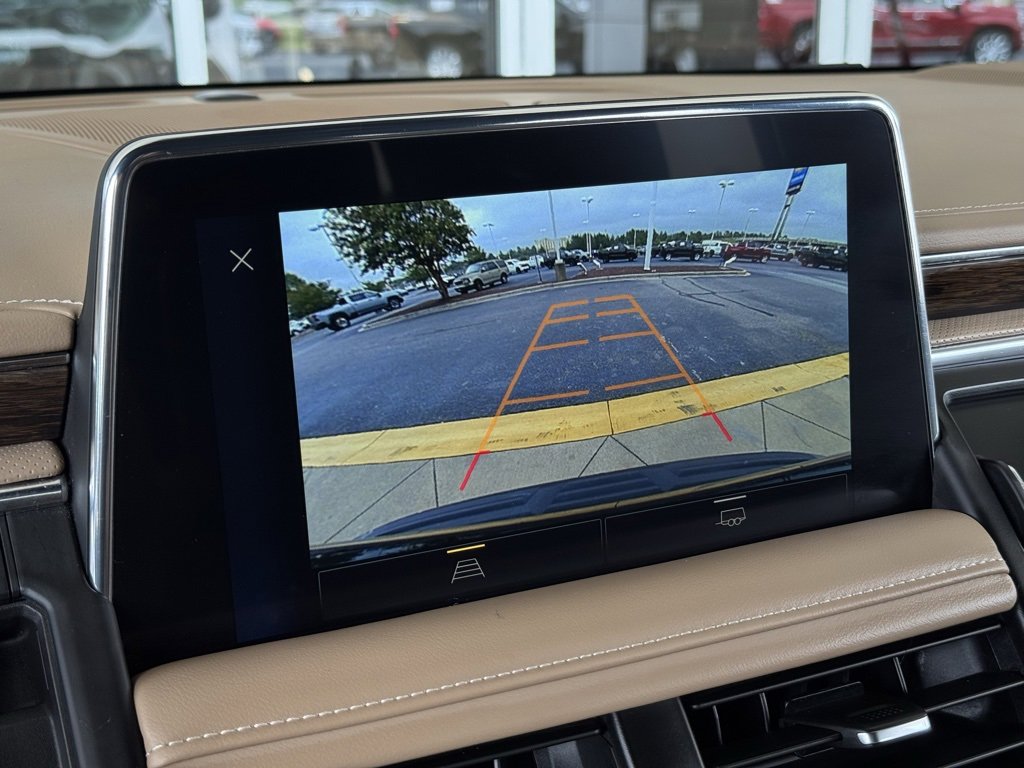 2024 Chevrolet Tahoe Premier photo 4