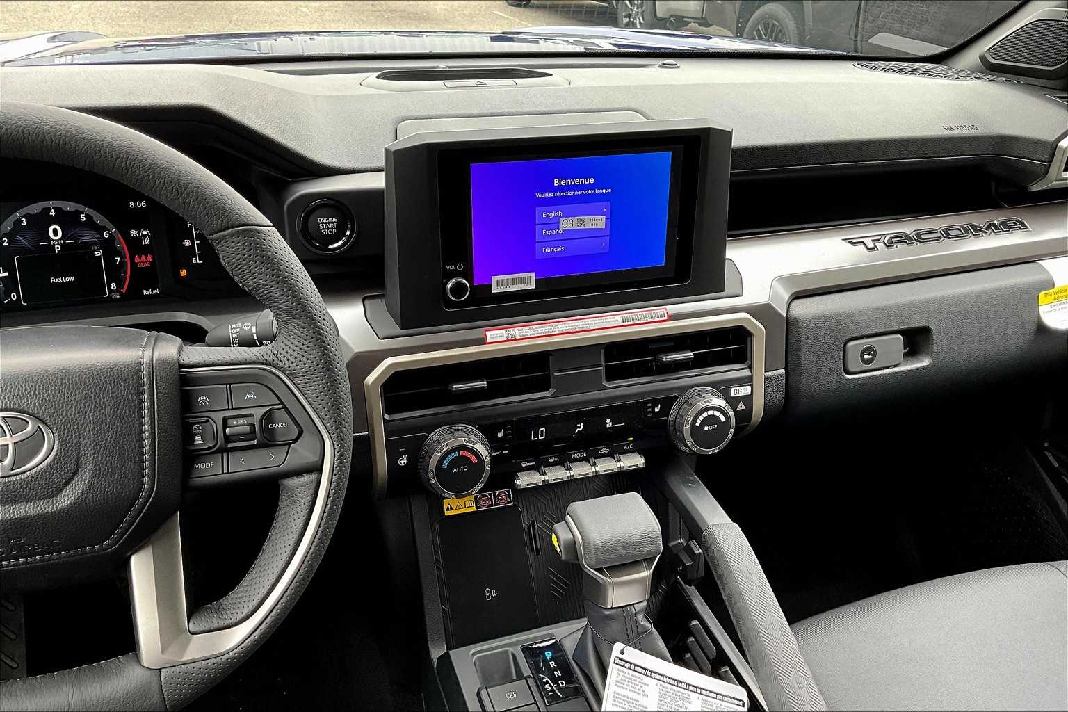 2025 Toyota Tacoma SR5 4x4 Double Cab photo 6