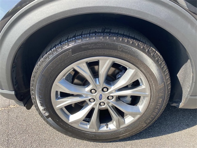 2024 Ford Explorer Limited photo 12