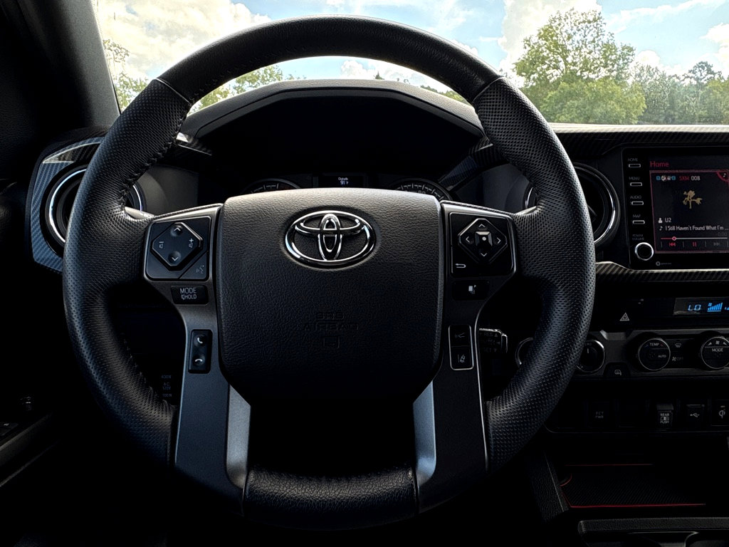 2023 Toyota Tacoma TRD Off-Road V6 photo 12