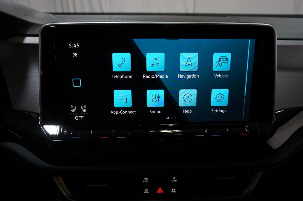 2025 Volkswagen Atlas Cross Sport SE Technology photo 13