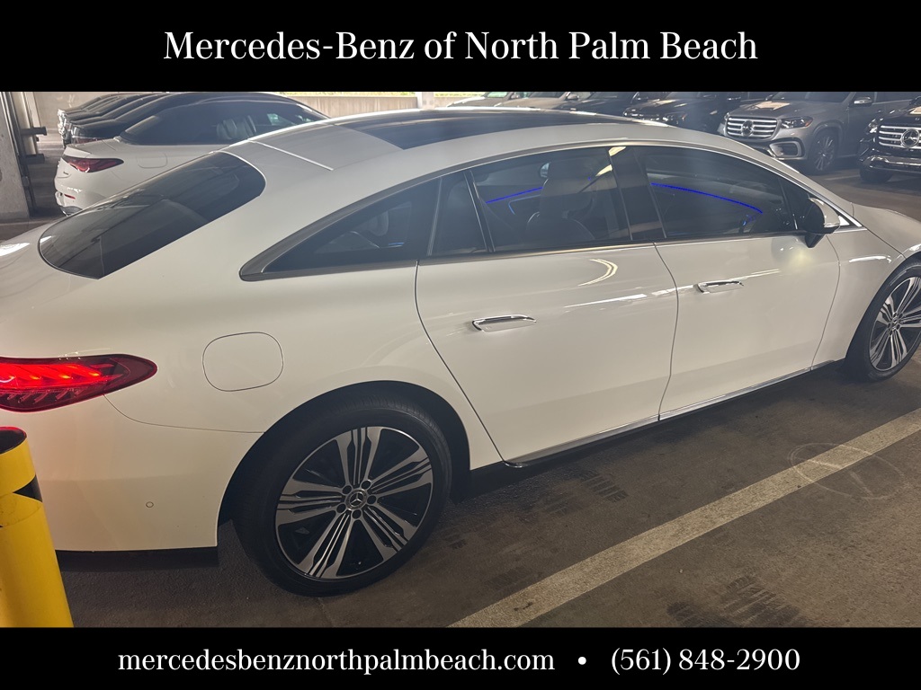 2023 Mercedes Benz EQS Sedan 450 photo 3