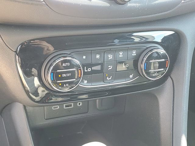 2022 Buick Encore GX Select photo 7