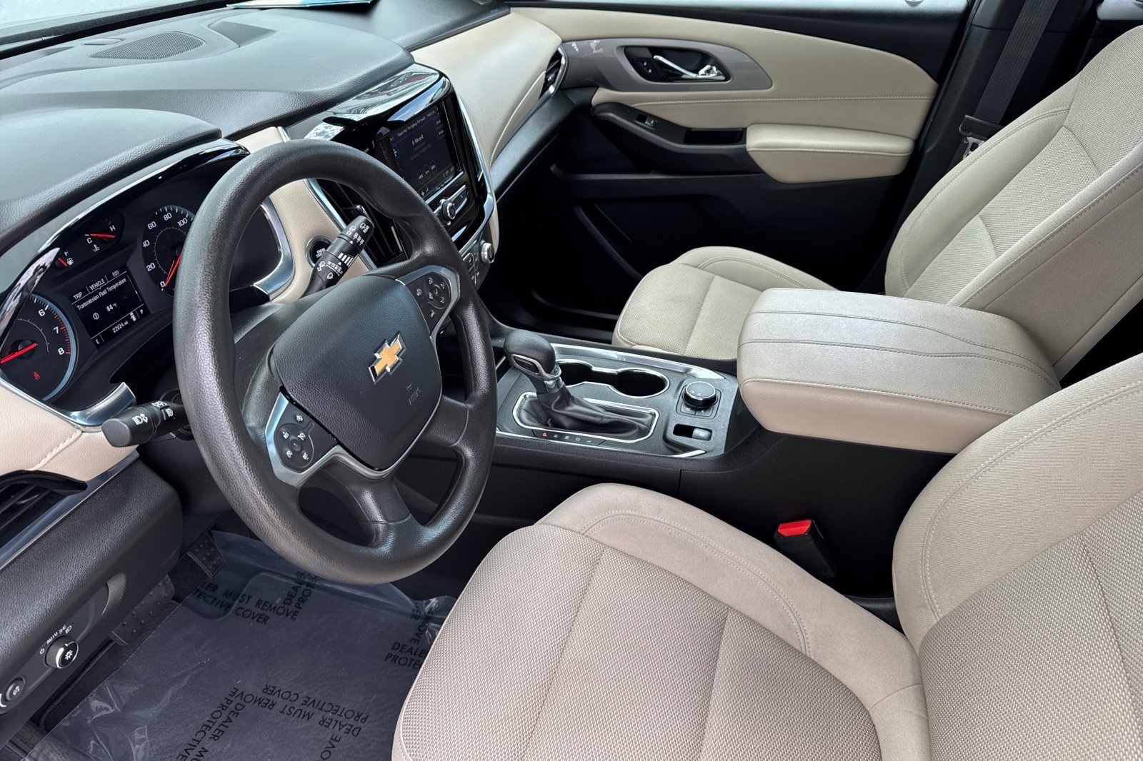 2023 Chevrolet Traverse LS photo 10