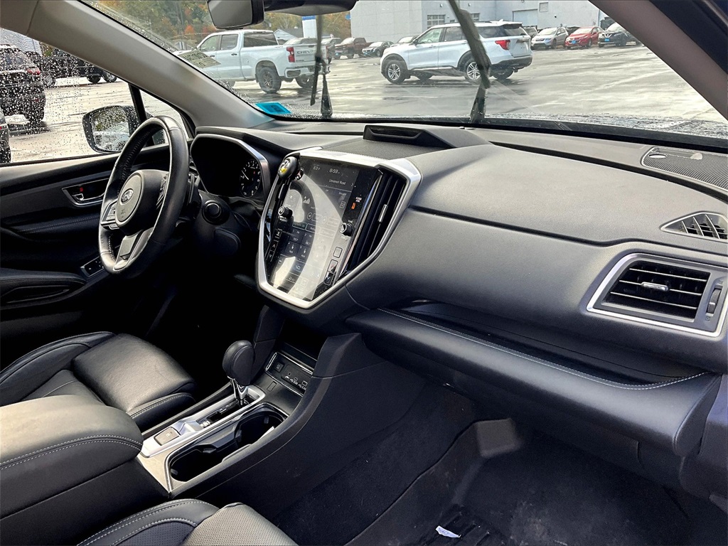 2023 Subaru Ascent Limited photo 9