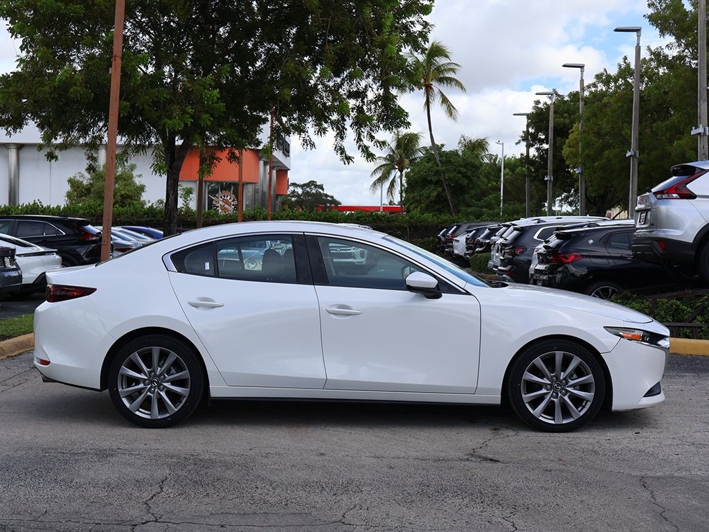 2021 Mazda Mazda3 Select photo 14