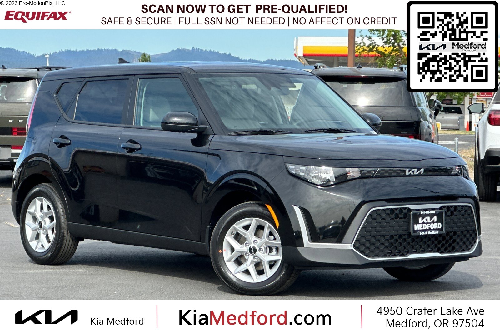 2025 Kia Soul LX's photo