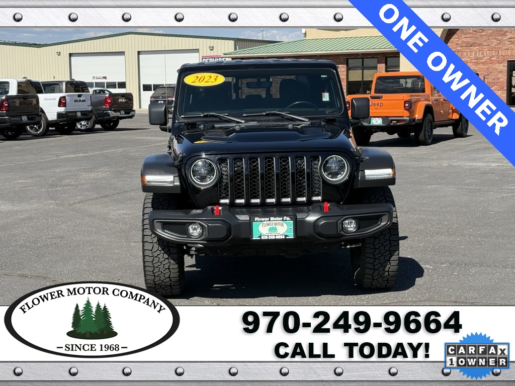 2023 Jeep Gladiator Rubicon photo 2