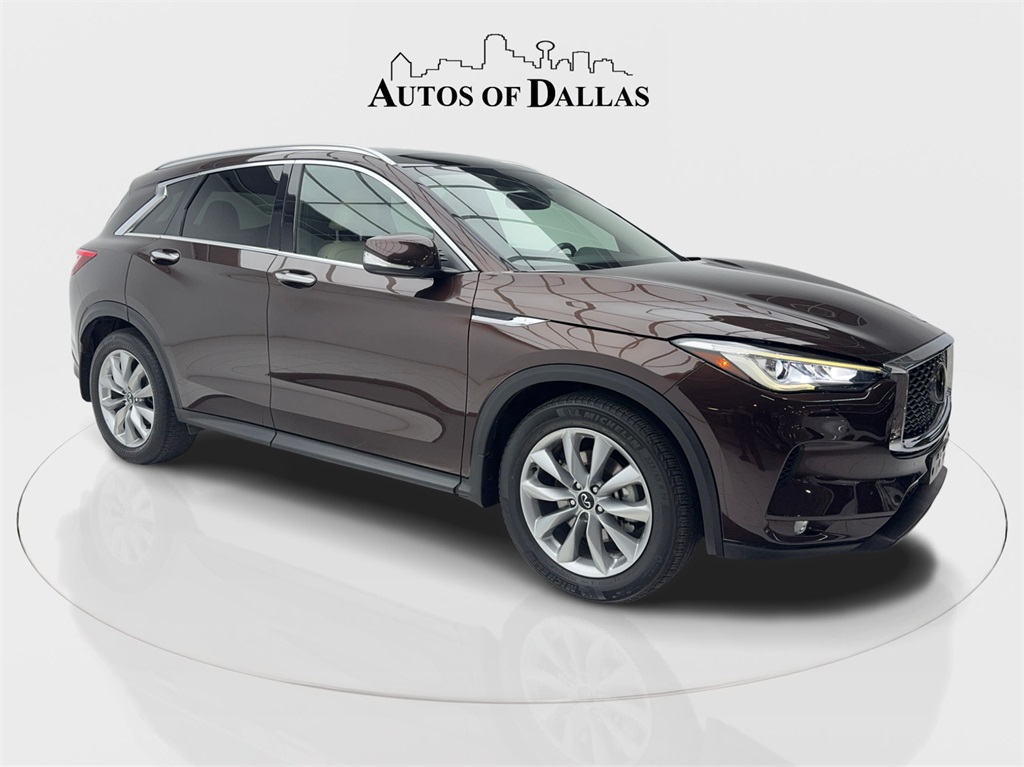 2021 Infiniti QX50 Luxe photo 2