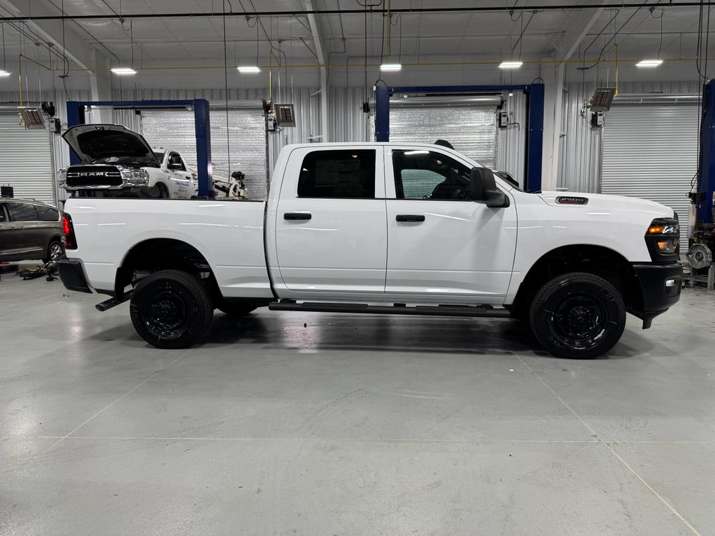 2025 Ram 2500 Tradesman photo 31