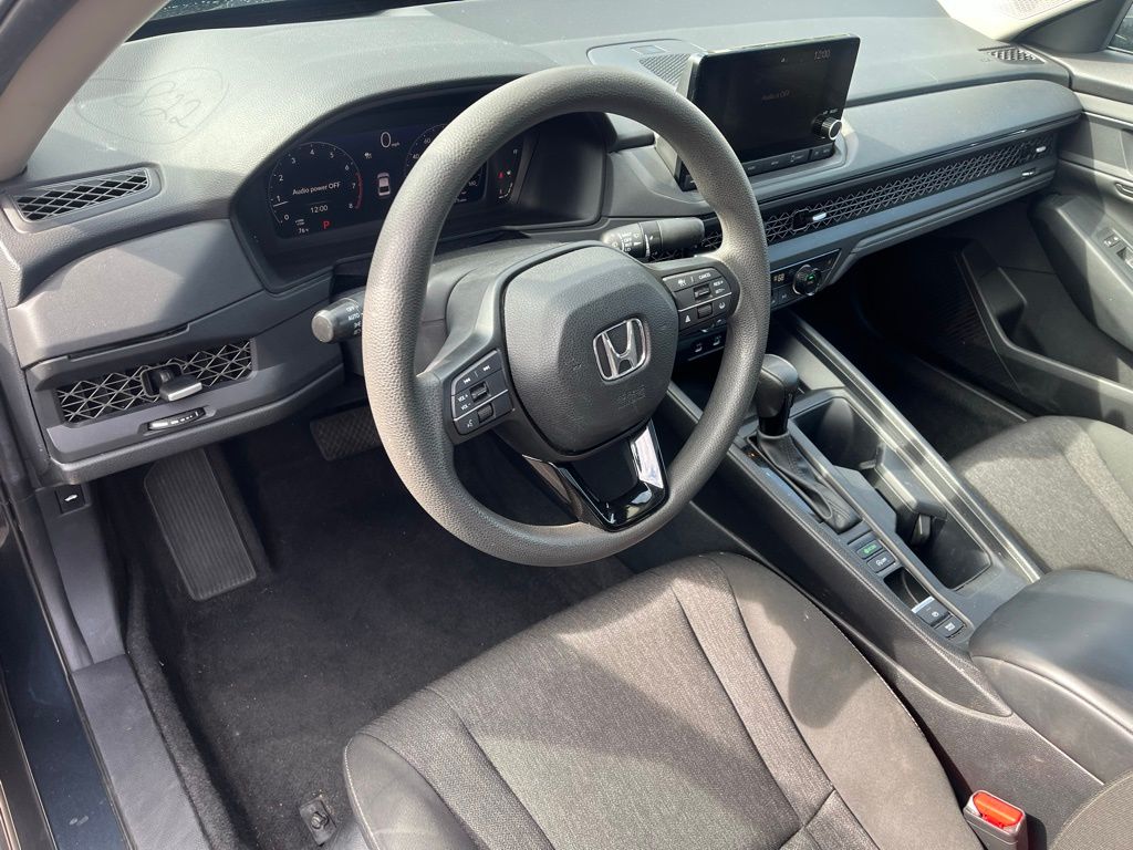 2023 Honda Accord EX photo 4