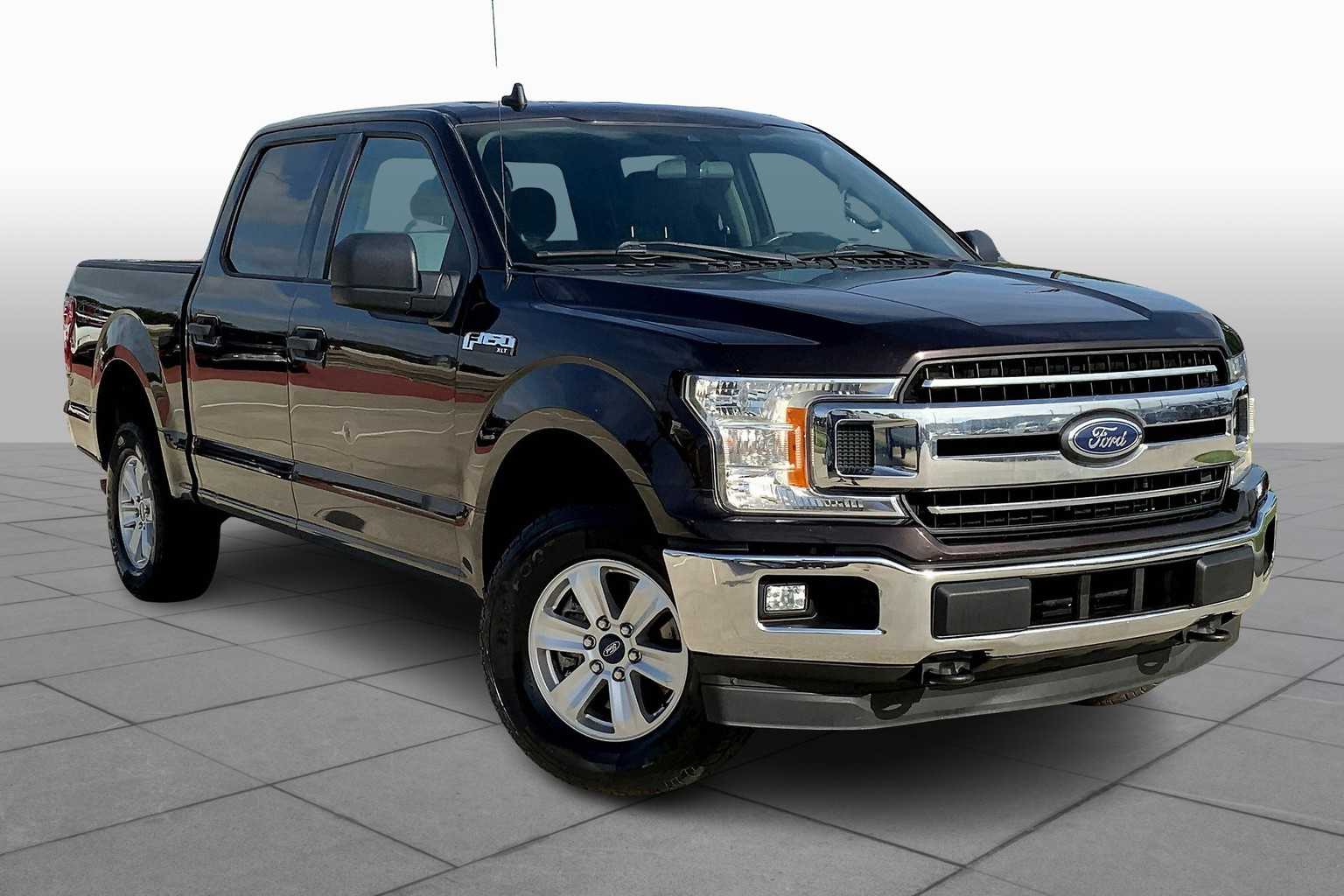 2020 Ford F-150 XLT photo 2