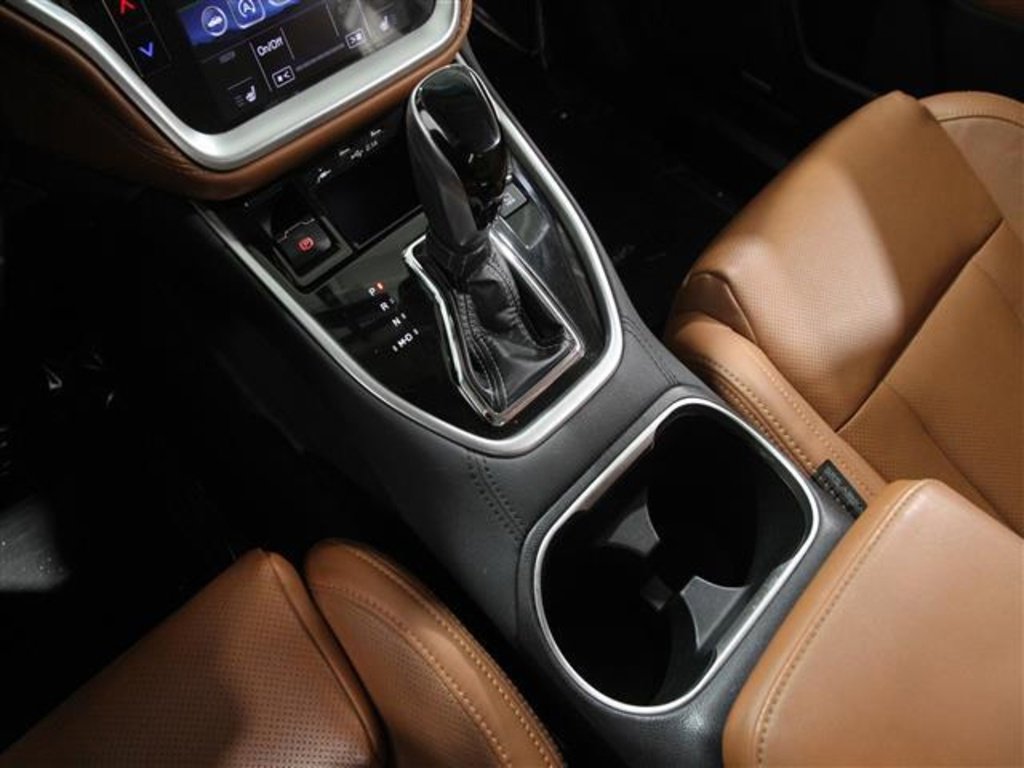2020 Subaru Legacy Touring XT photo 14
