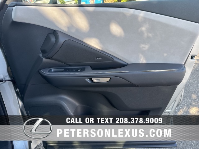 2025 Lexus TX 350 Luxury photo 9