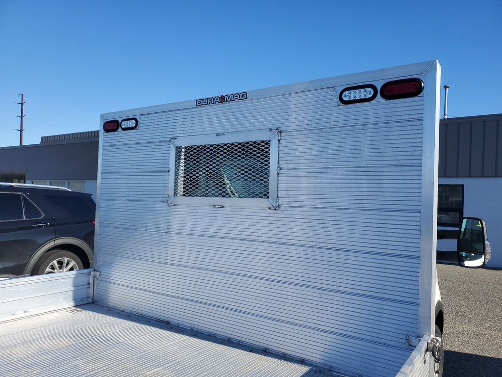 2024 Ford Transit Chassis Cab photo 4