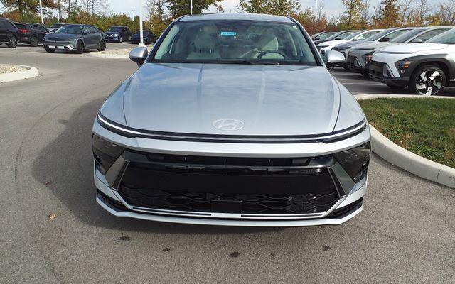 2026 Hyundai Sonata SEL Sport photo 3