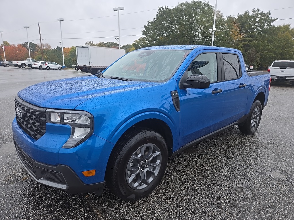 2025 Ford Maverick XLT's photo