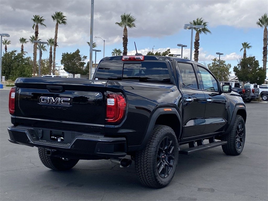 2026 Gmc Canyon Denali photo 3