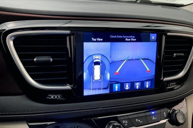 2017 Chrysler Pacifica Limited photo 16