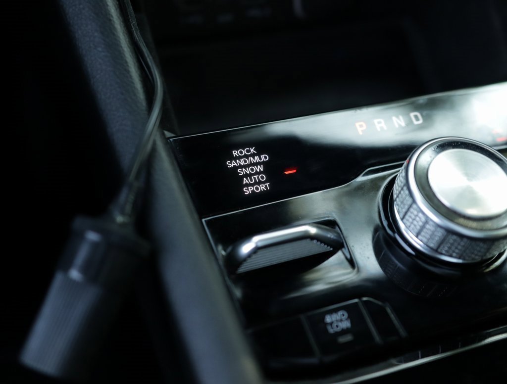 2022 Jeep Grand Cherokee Overland photo 21