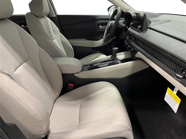 2025 Honda Accord SE photo 25