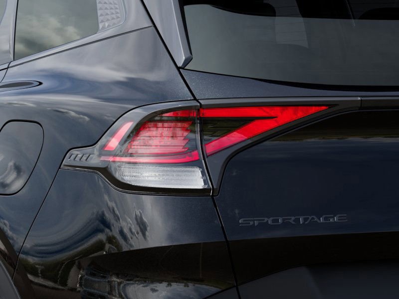 2025 Kia Sportage Plug-In Hybrid X-Line photo 4