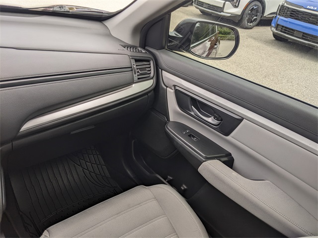 2019 Honda CR-V LX photo 13