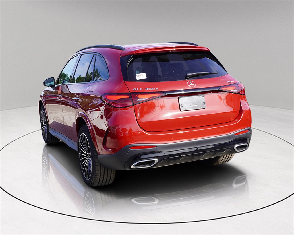 2025 Mercedes Benz GLC 350e 4MATIC photo 4