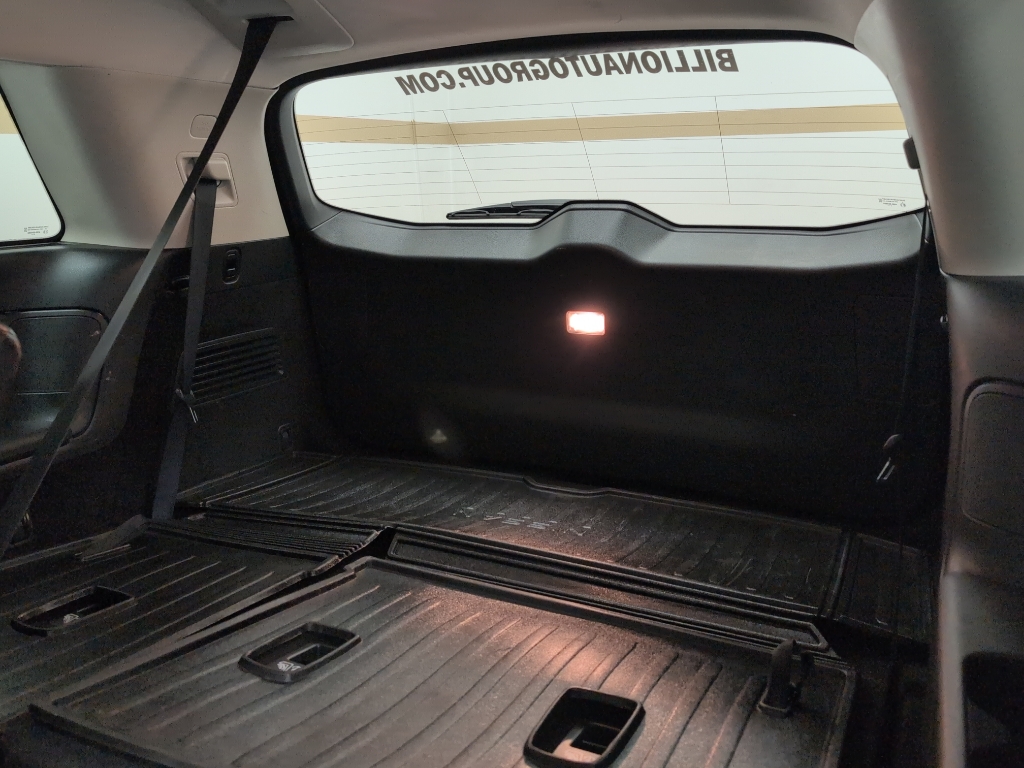 2023 Nissan Pathfinder SL photo 14