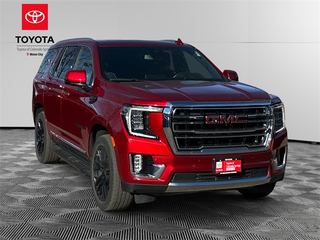 2023 GMC Yukon SLT's photo