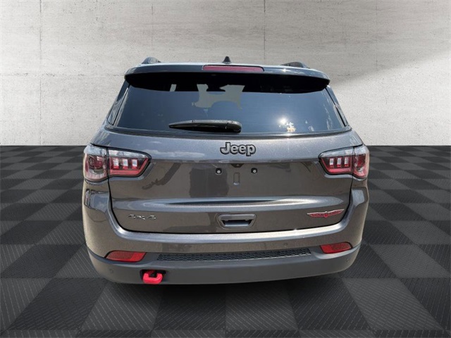2024 Jeep Compass Trailhawk photo 6