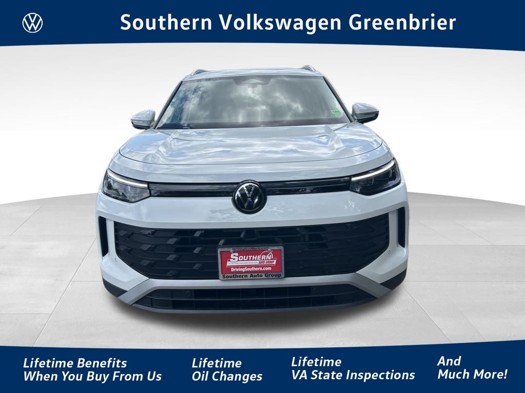 2025 Volkswagen Tiguan S's photo