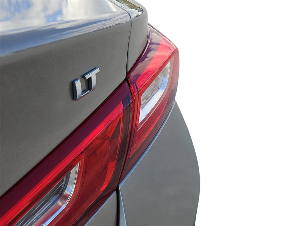 2023 Chevrolet Malibu 1LT photo 17