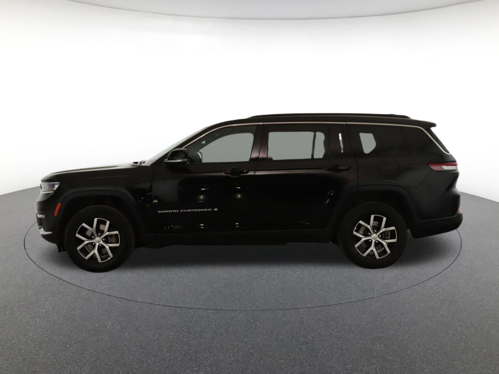 2024 Jeep Grand Cherokee Limited photo 7