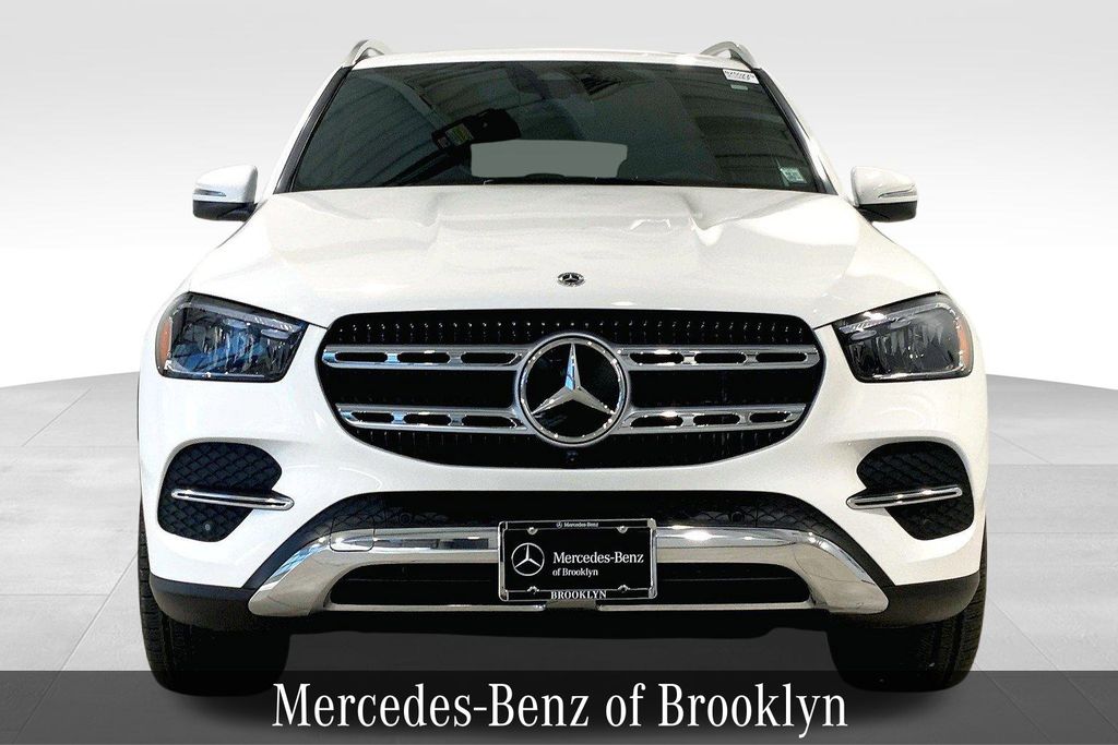 2025 Mercedes Benz GLE 350 4MATIC photo 2