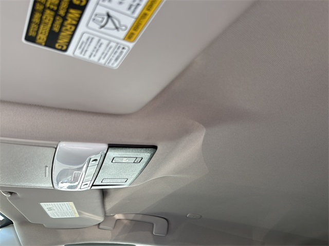 2024 Nissan Rogue SV photo 17