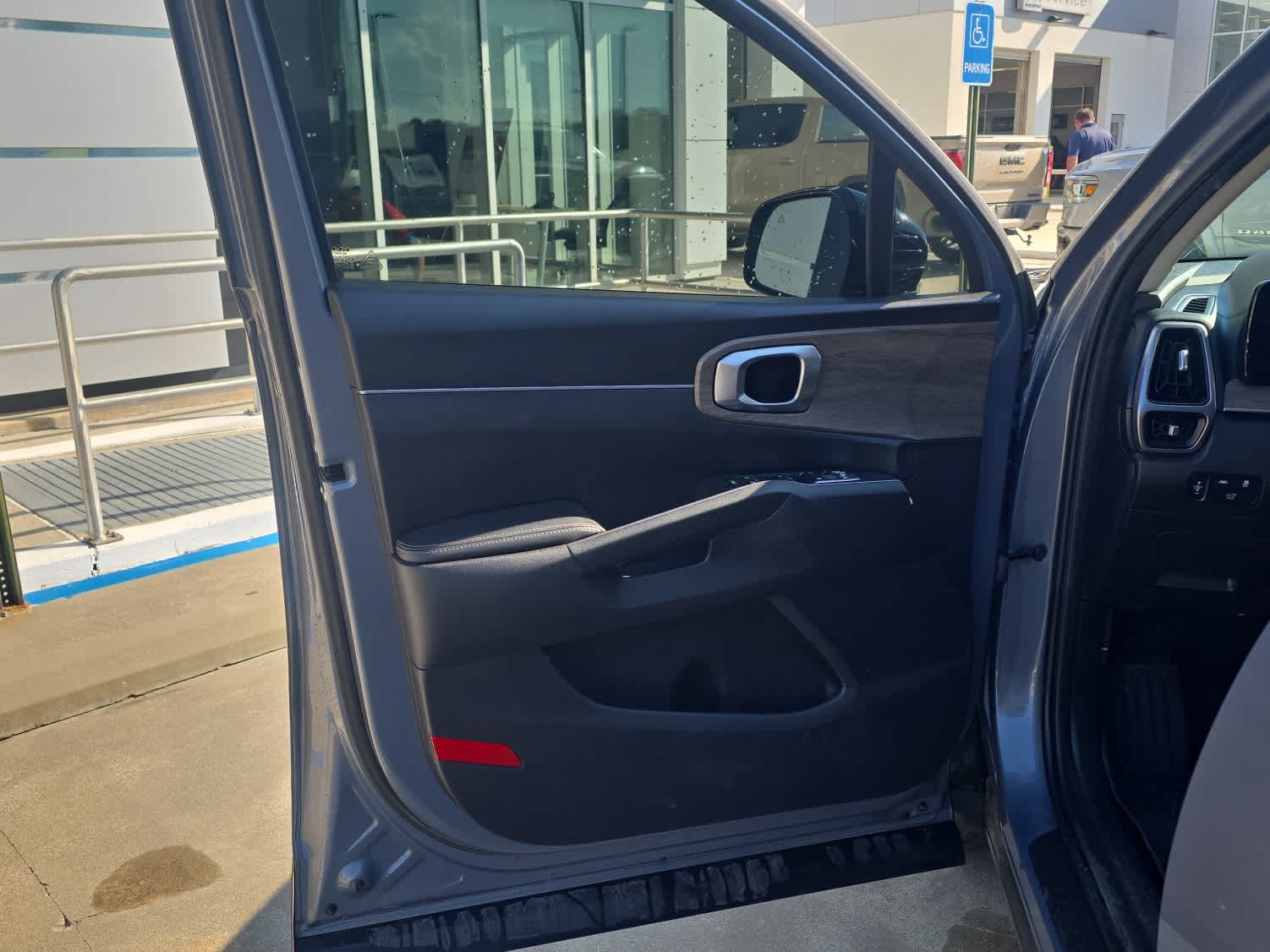 2023 Kia Sorento X-Line EX photo 4