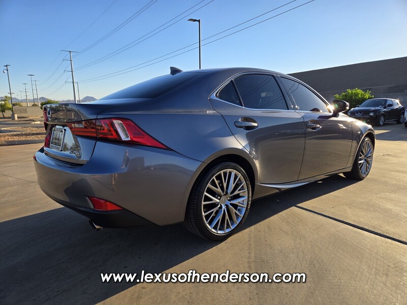 2014 Lexus IS 250 photo 6