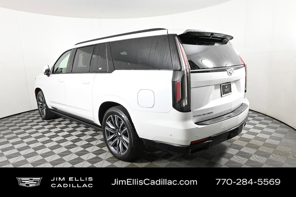 2024 Cadillac Escalade ESV Sport Platinum photo 3