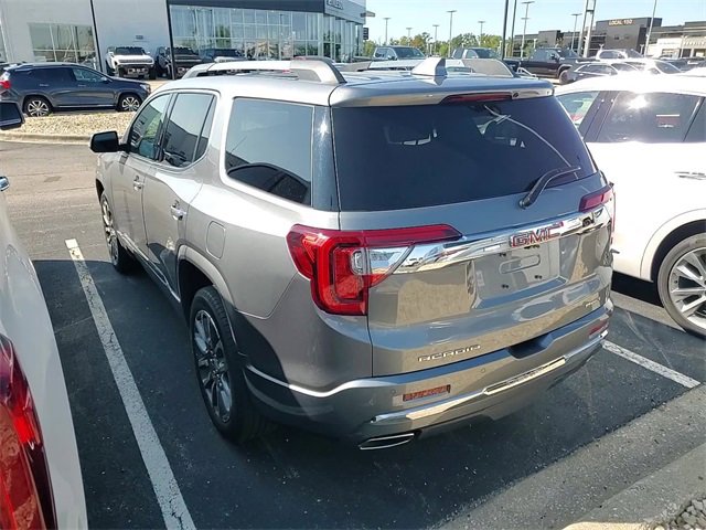 2021 Gmc Acadia Denali photo 3