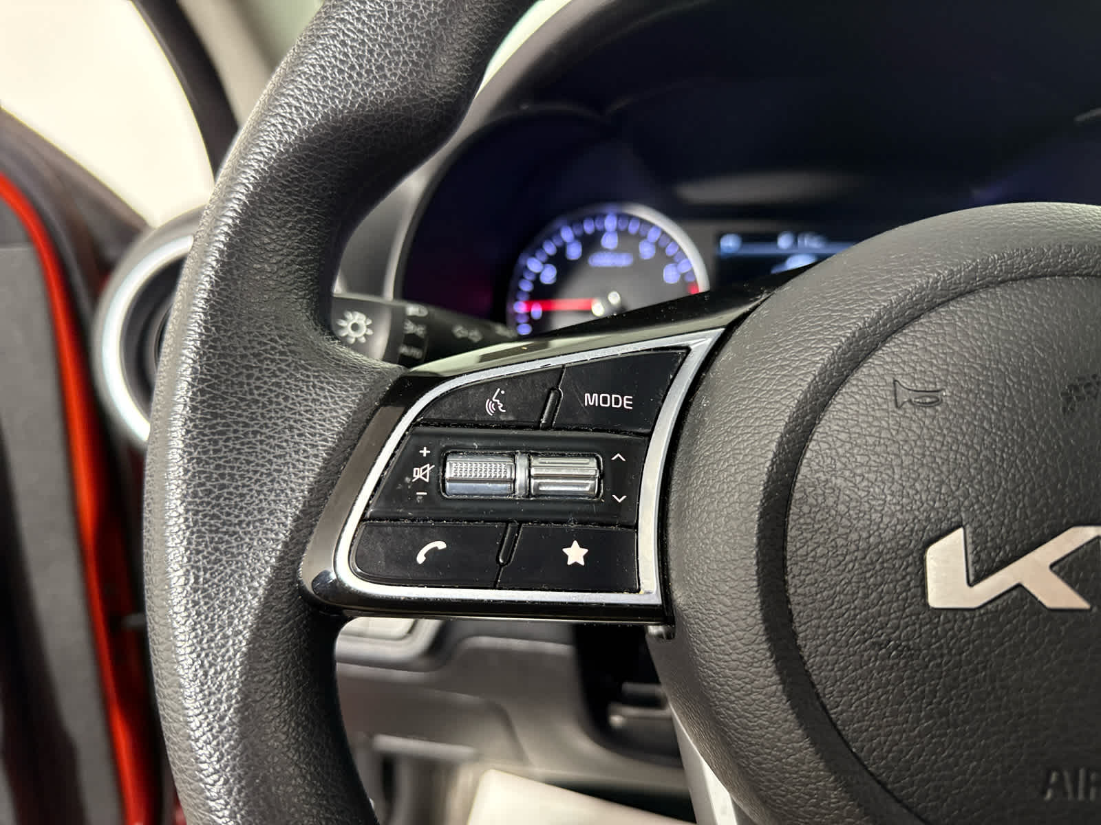 2023 Kia Forte LXS photo 29