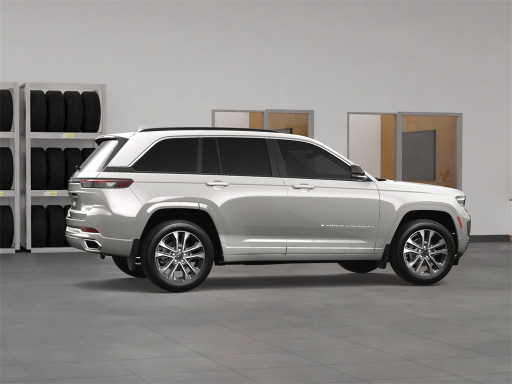 2025 Jeep Grand Cherokee Overland photo 6