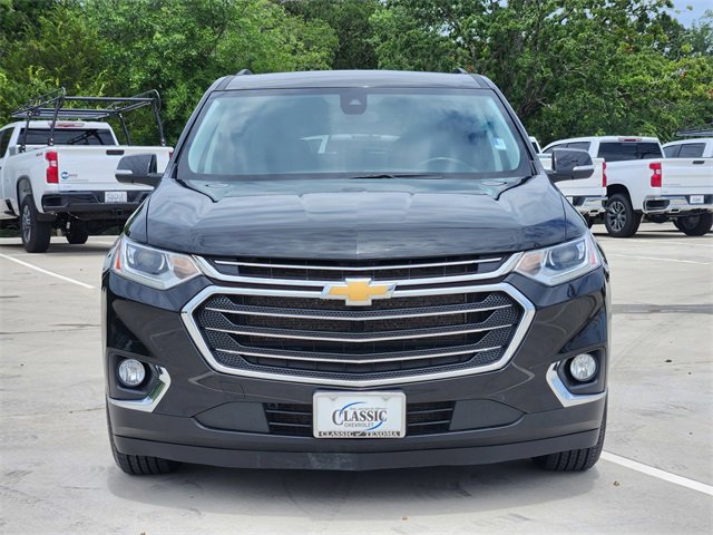 2021 Chevrolet Traverse Leather photo 2