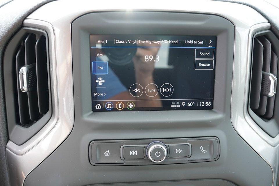 2026 Chevrolet Silverado 2500HD Custom photo 11